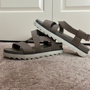 Sorel Roaming Decon Sandal Gray - Size 8